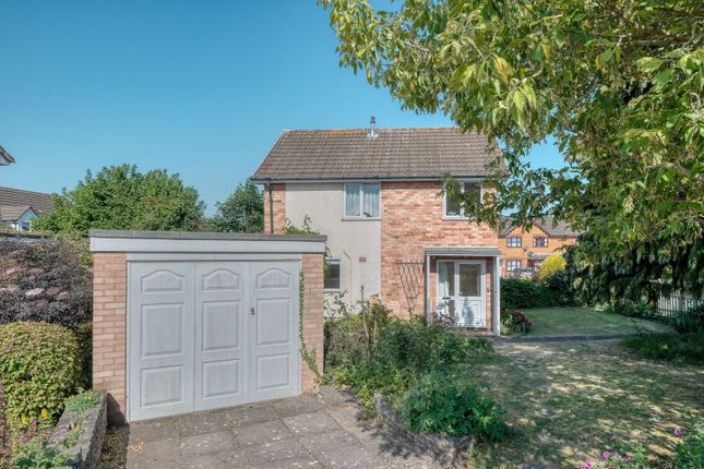 Crabtree Drive, Sidemoor, Bromsgrove... 3 bed detached house for sale