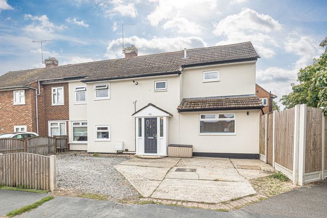 Seven Acres, Wickford, SS11 3 bed semi