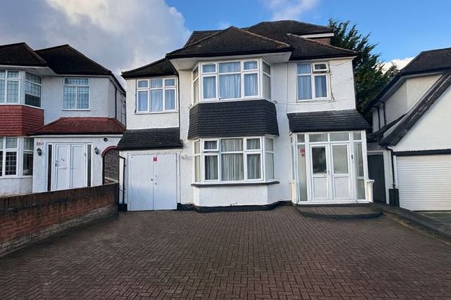 Kings Drive, Edgware, Middlesex, HA8 8EE 5 bed detached house for sale