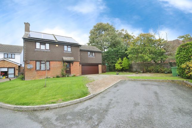 6 bedroom detached house for sale