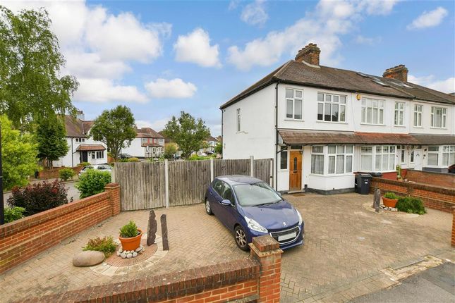 3 bedroom link detached house for sale