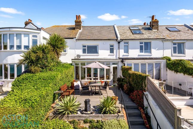 Roedean Terrace, Brighton BN2 3 bed terraced house for sale