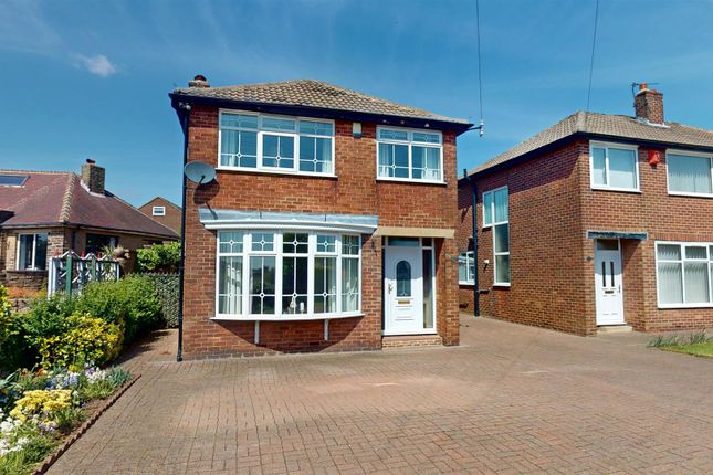 Carr House Lane, Shelf, Halifax 3 bed detached house for sale