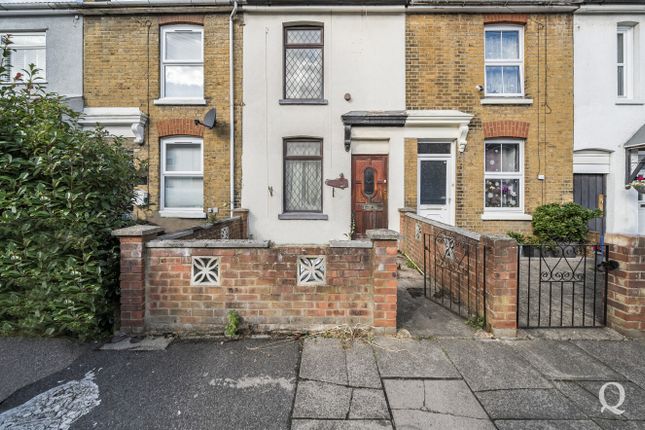 Harold Road, Sittingbourne, Kent, ME10 3 bed terraced house for sale