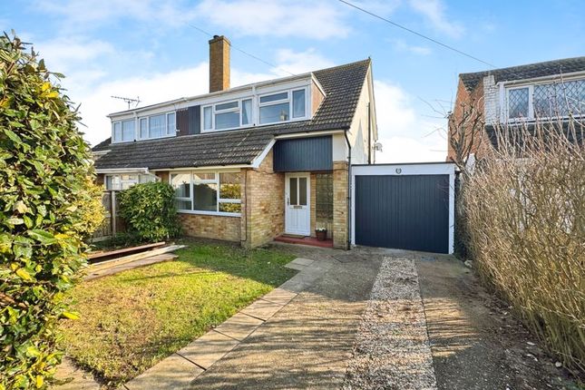 Seaview Road, Brightlingsea, CO7 3 bed semi