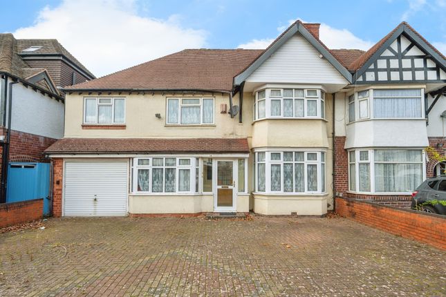6 bedroom semi-detached house for sale