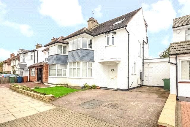 Whitchurch Gardens, Edgware 4 bed semi