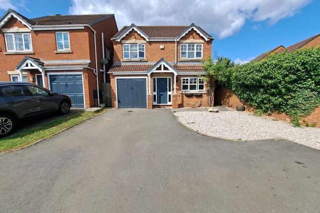 4 bed detached house