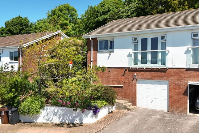 2 bedroom semi-detached bungalow for sale
