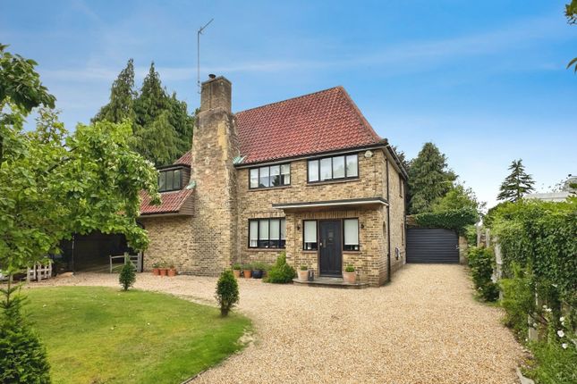 Worthing Road, Horsham 4 bed detached house for sale