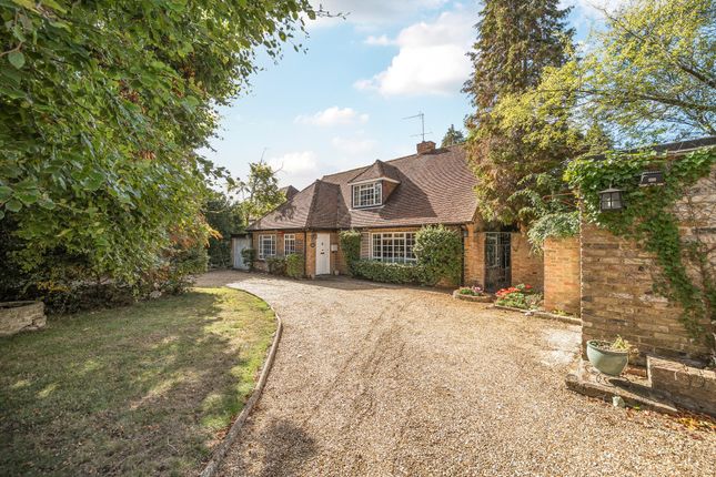 Howards Thicket, Gerrards Cross... 3 bed detached house for sale