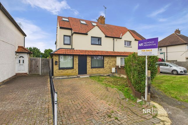 3 bedroom semi-detached house for sale