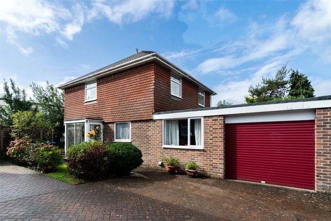 Roseacre, Oxted, Surrey, RH8 3 bed detached house for sale