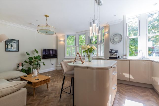 Albany Road, Cardiff CF24 2 bed duplex for sale