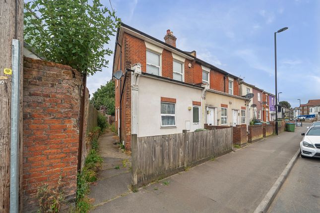 2 bed flat