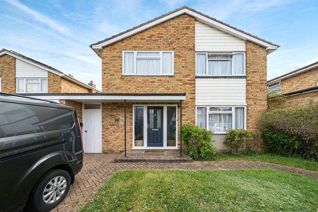 4 bed detached house