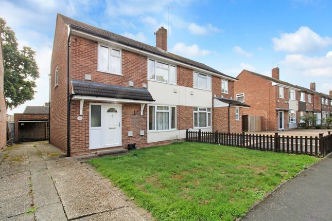 Cheyne Way,  Farnborough, GU14 3 bed semi