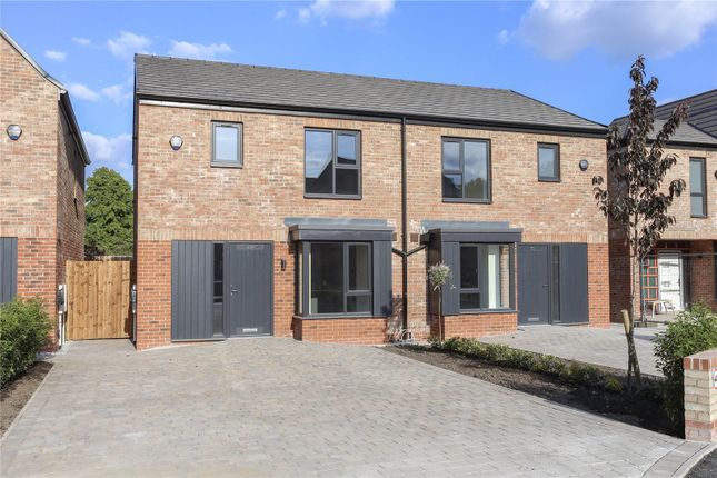 3 bedroom semi-detached house for sale