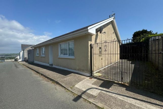 Picton Place, Pembroke Dock, SA72 3 bed bungalow for sale