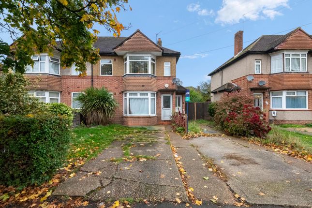 Shakespeare Avenue, Hayes 2 bed maisonette for sale