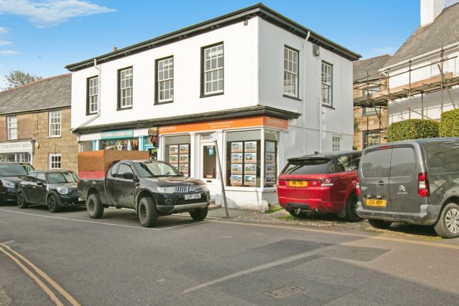 3 bedroom flat for sale