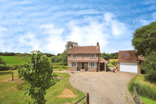 2 bed detached house