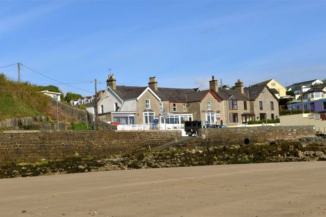 9 bed semi-detached house
