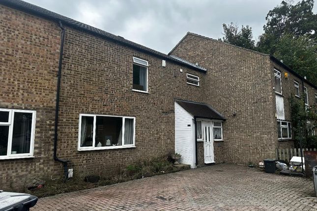 Berrylands, Orpington, Kent, BR6 9TF 4 bed end of terrace house for sale