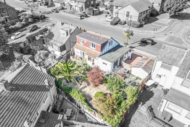Iron Mill Lane, Crayford, Dartford, DA1 5 bed detached house for sale