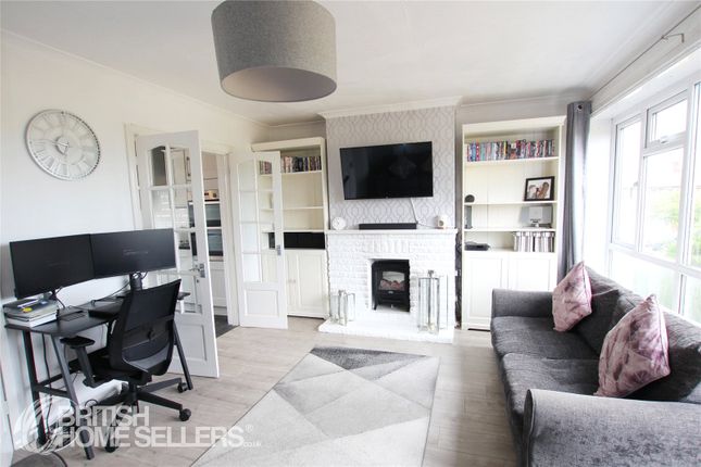 2 bedroom maisonette for sale