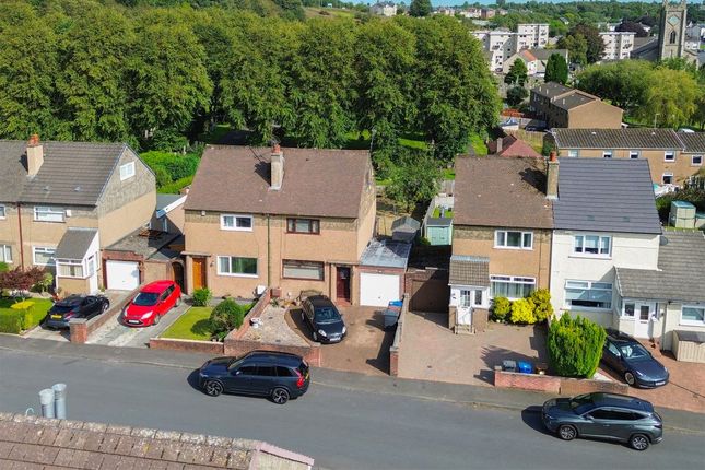 Kirk Crescent, Old Kilpatrick 3 bed semi