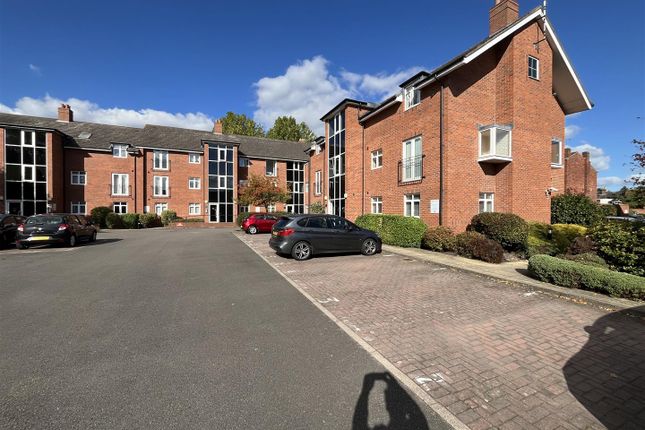 Woodville Ct, Coventry Road, (Handy... 2 bed apartment for sale