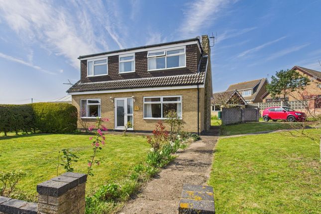 Churchill Avenue, Brigg, DN20 4 bed detached bungalow for sale