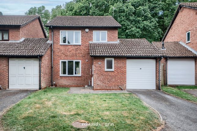 Maywell Drive,Solihull,B92 0PR 3 bed detached house for sale