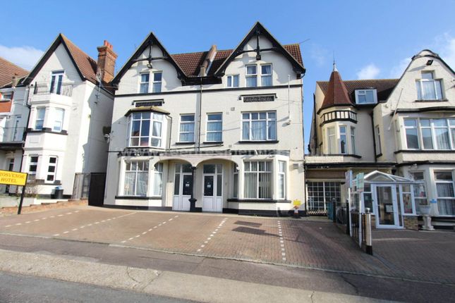 17 bedroom semi-detached house for sale