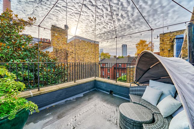 Burnaby Street, Chelsea 3 bed end of terrace house for sale