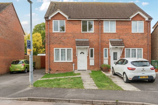 Evergreens Close, Stratton St... 3 bed semi