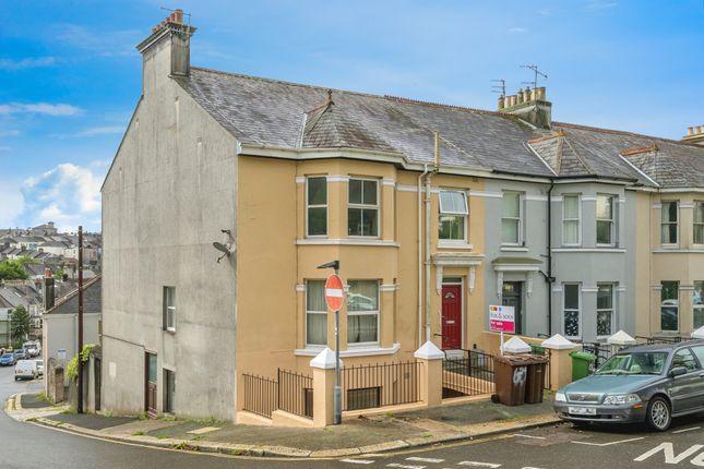 2 bedroom ground floor flat for sale