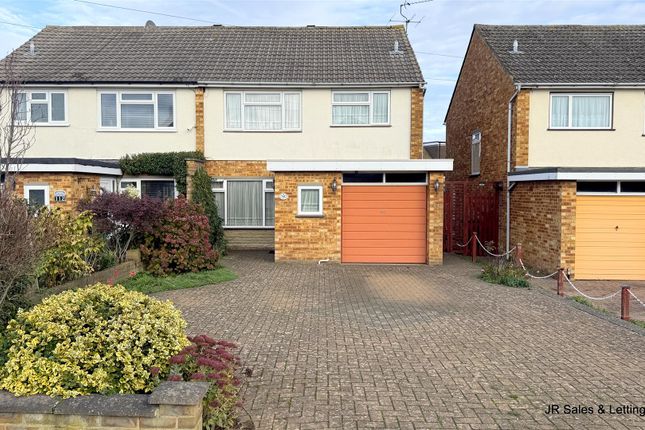 Newgatestreet Road, Goffs Oak 3 bed semi