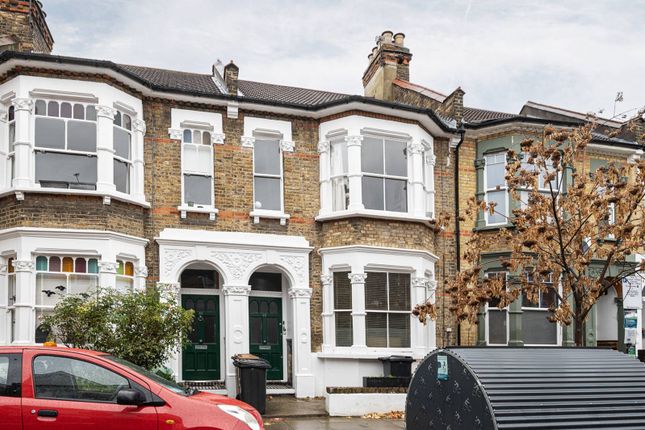 Princess May Road, Hackney, London, N16 1 bed flat for sale