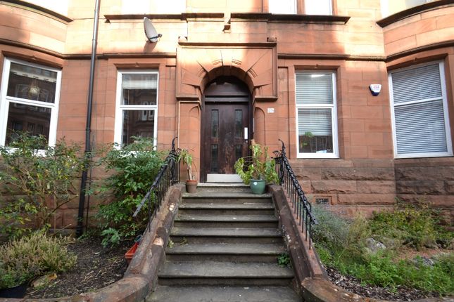 25 Mount Stuart Street, Shawlands... 2 bed flat for sale