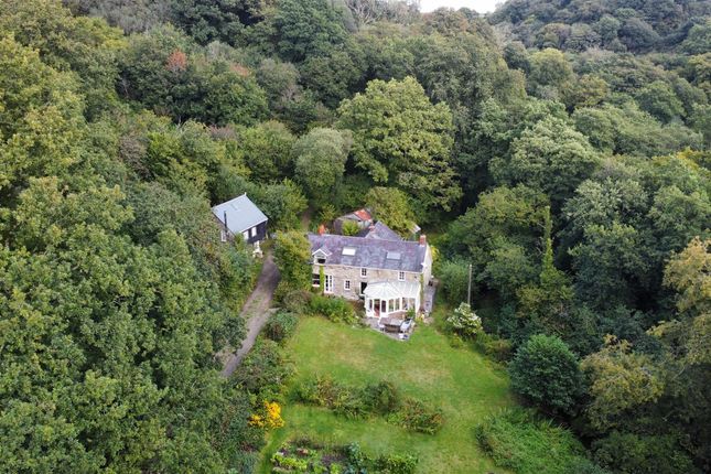 Login, Whitland 4 bed country house for sale
