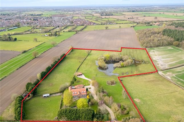 Hagg Lane, Dunnington, York, YO19 6 bed detached house for sale