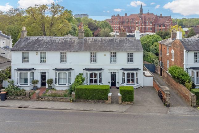 Kimbolton Road Bedford, Bedfordshire... 5 bed semi
