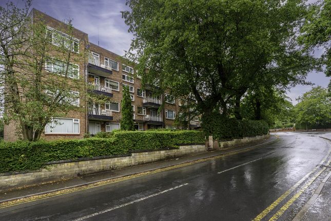 Devonshire Court, New Hall Road... 2 bed apartment for sale