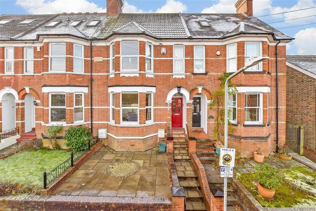Springwell Road, Tonbridge, Kent 3 bed terraced house for sale