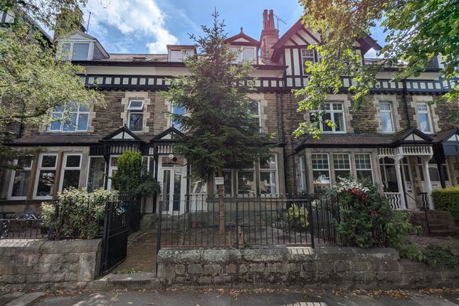 6 bedroom terraced house for sale