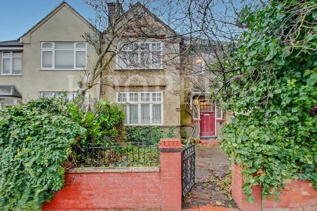 Gladstone Park Gardens, London, NW2 4 bed semi