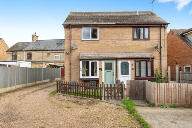 1 bedroom semi-detached house for sale