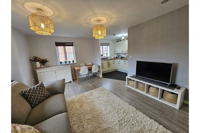 2 bed flat